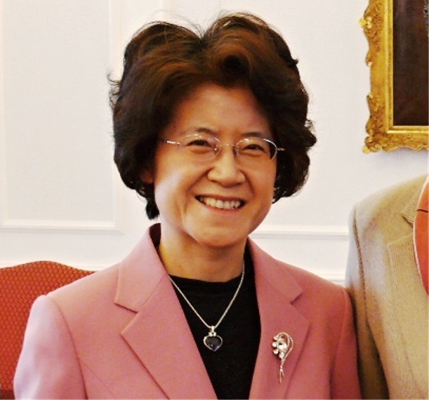 我们希望在布拉格展出兵马俑