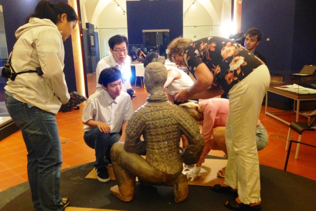 中国向布拉格借出两座秦兵马俑真品