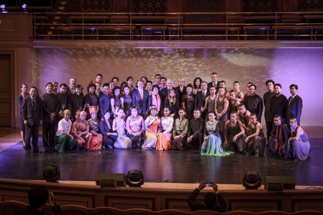 庆典晚宴将建交65周年庆典推向高潮