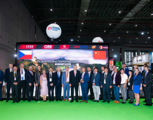 Smíšená česko čínská komora představila české produkty a služby na veletrhu China International Import Expo